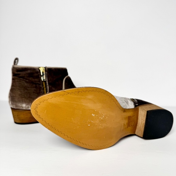 Sundance x Sixty Seven Velvet Pointed Toe Ankle Boot Sz 10.5 US / 41 EU - Picture 8 of 9